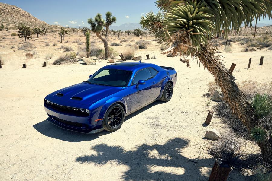  Dodge Challenger SRT Hellcat Widebody (LC) 2018 года  (фото 10 из 24)